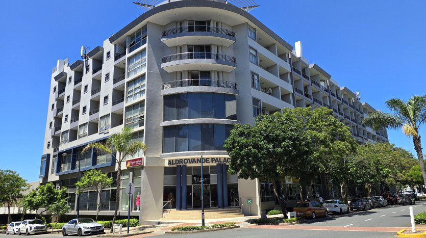 7 Commercial Units in Umhlanga