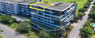 Luxury Penthouse with Indian Ocean Views